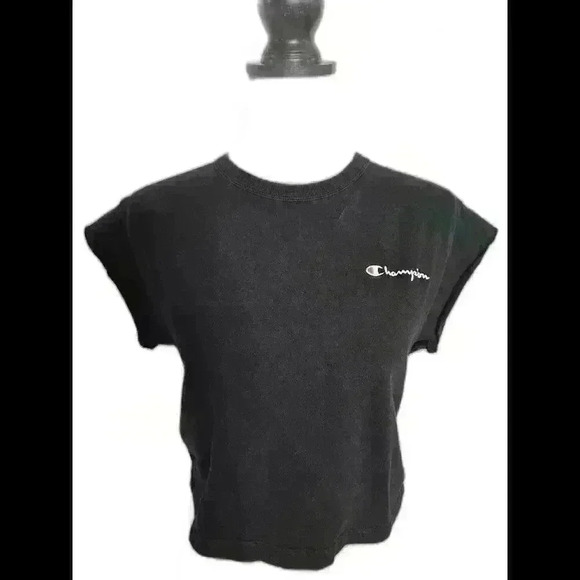 Vintage Champion Cropped Black T-Shirt - Picture 1 of 4